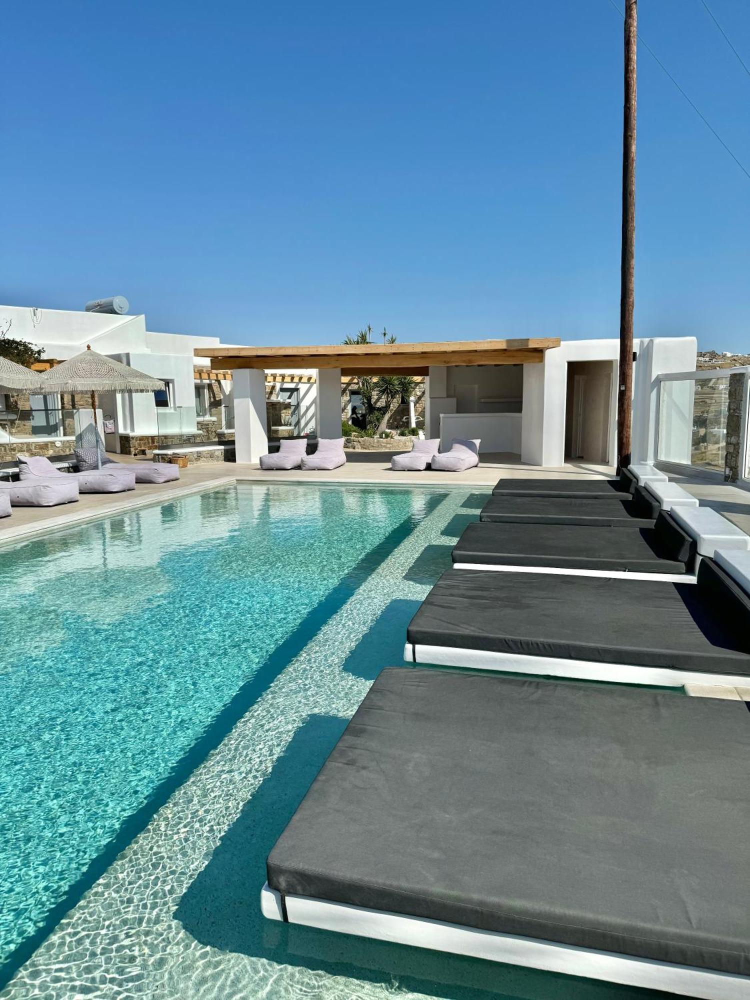 Crystal Suites Mykonos Town エクステリア 写真